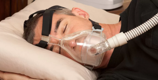 paciente com apneia em uso de cpap